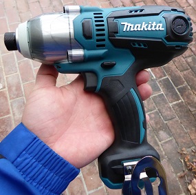 マキタ(Makita) TD0220 インパクトドライバー